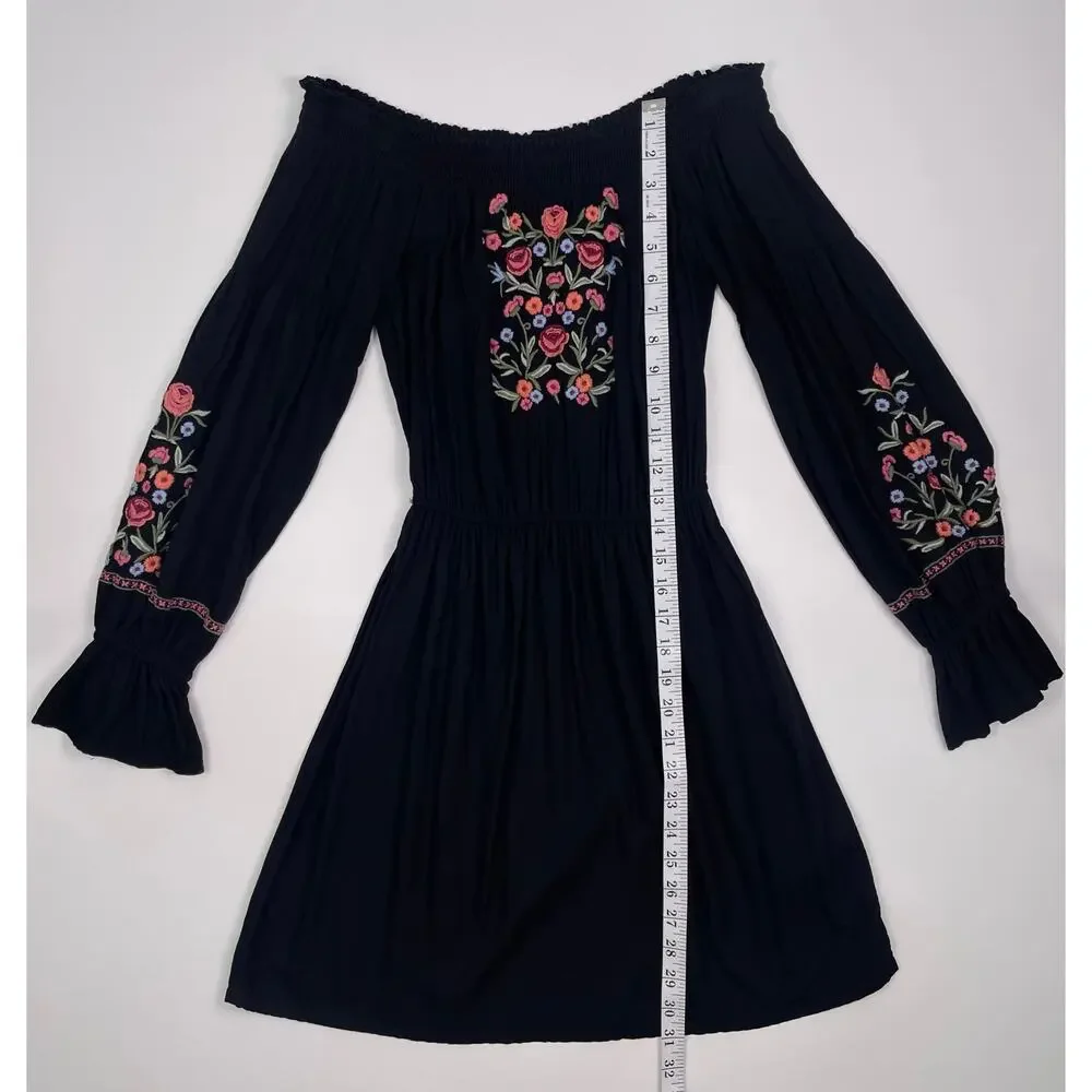 Hollister Size XS Black Floral Embroidered Long‑Sleeve Babydoll Dress - Picture 9 of 13
